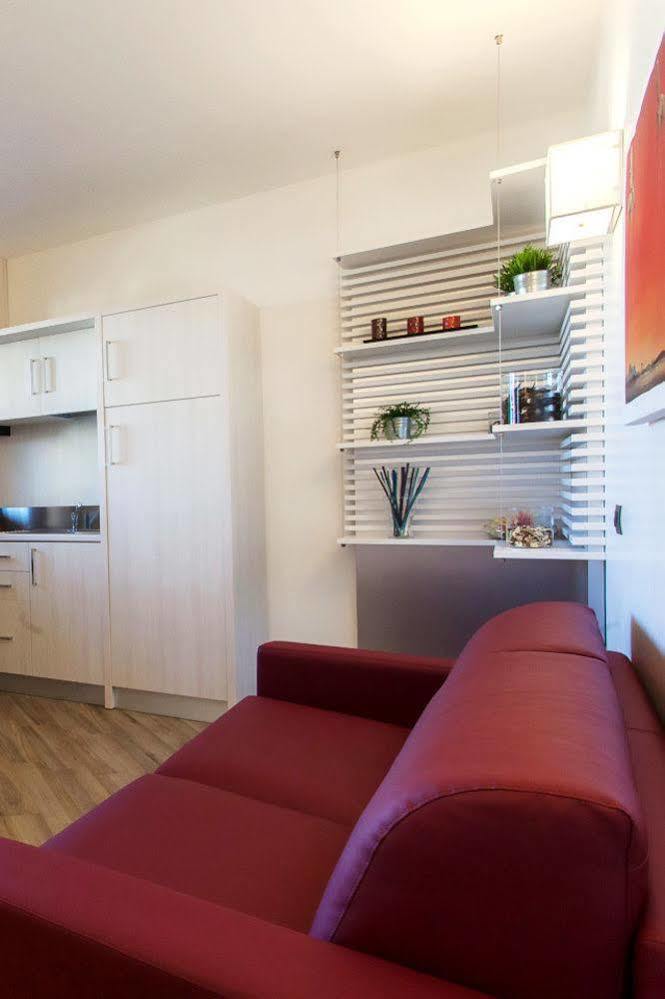 Domus Anagnina Villa Ciampino Bagian luar foto