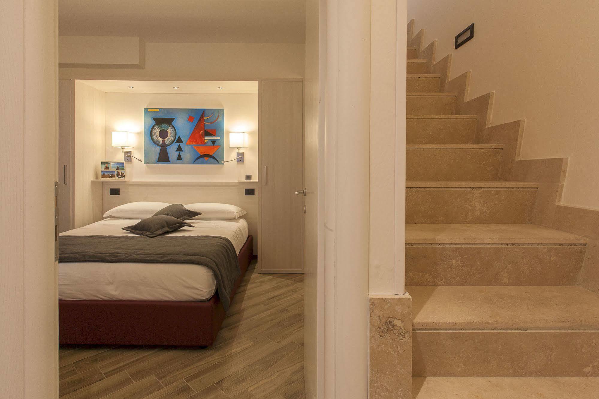 Domus Anagnina Villa Ciampino Bagian luar foto