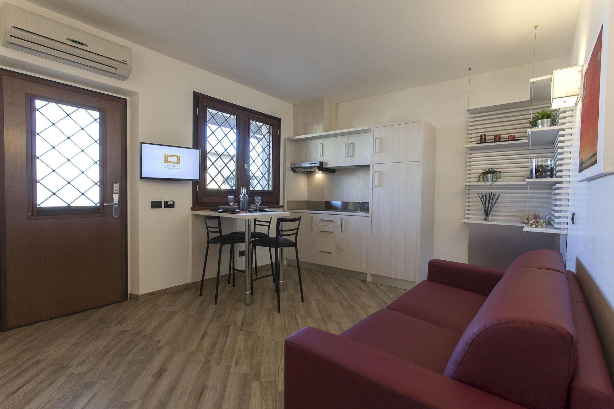 Domus Anagnina Villa Ciampino Bagian luar foto